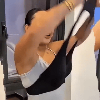 PAGA 1 y LLEVA 3 Brasier corrector de Postura con copa universal -  Corrige tu postura y realza tus senos sin apretar🎁(Blanco, negro y beige)